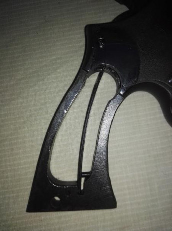 Vendo revolver llama 38 spl CTG de 4" guiado en F. 100€ mas portes si los hubiera. IMG_20200720_163238.jpg 80