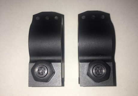 Monturas de anillas para visor 30 mm Warne Maxima Tactical para carril weaver y picatinny 
Altura media 22