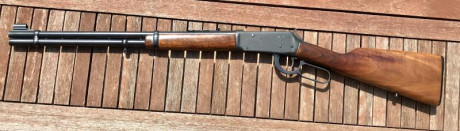 Vendo rifle palanca Winchester modelo 94 cal.30-30. En muy buen estado de conservación y perfecto funcionamiento.
Precio 01