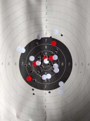 Hola compañeros
hace poco adquiri a un colega del foro una pistola de la marca suiza Sphinx AT2000 teniendo 120