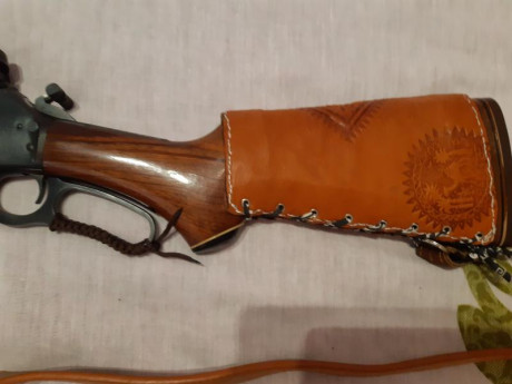 Hola vendo o cambio por cerrojo calibre 308 - Marlin 444 con visor punto rojo Vector Optics con seguro 01