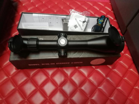 Buenas ando mirando visores que sean mas o menos economicos, he visto este hawke 4-16x50 AO IR, por 165€.
 11