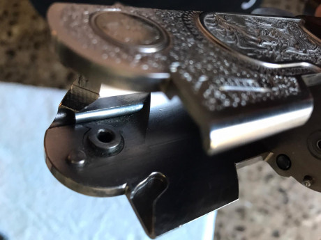 Buenos días, vendo mi beretta Sporting silver pigeon 2, por no usar, tendrá tirados unos dos cajones de 40