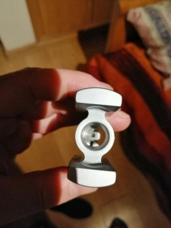 Buenas compañeros, vendo esta magnífica Pardini del calibre 32.

Tamaño de la cacha Mediana. 

Es el modelo 11