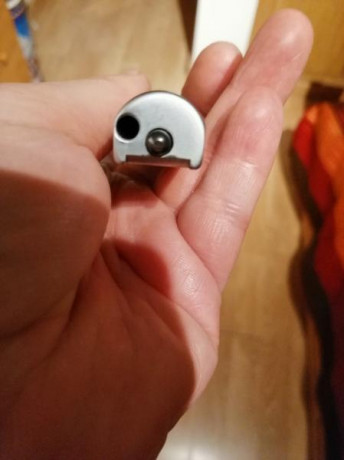 Buenas compañeros, vendo esta magnífica Pardini del calibre 32.

Tamaño de la cacha Mediana. 

Es el modelo 10