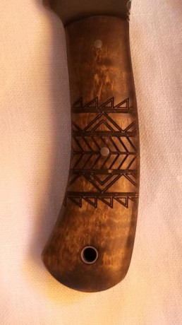 Cuchillo winkler 2 sin uso, no ha salido de casa. Con dos fundas de cuero y kidex. 250 euros no negociables. 02