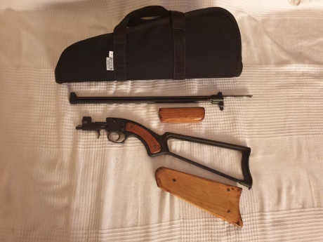Hola , buenas noches a todos,vendo carabina de supervivencia bronco del 22 ,tiene insertos en madera artesanales 70