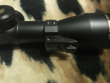 Buenos días, vendo rifle TITAN 6 de cerrojo en calibre 300 wm. Lo vendo con visor y monturas. El visor 01