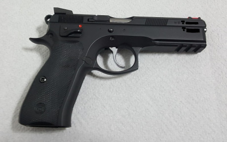  ***VENDIDA***

***El arma está vendida, gracias a todos por el interés***    

Vendo CZ Shadow de 9mm 81