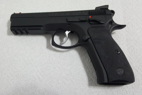  ***VENDIDA***

***El arma está vendida, gracias a todos por el interés***    

Vendo CZ Shadow de 9mm 80