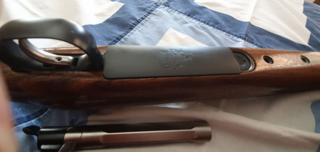 Me han pedido que suba este anuncio. El fusil esta nuevo, prácticamente a estrenar. Sin ningún roce. No 11