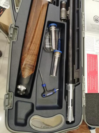 Usada en una ocasión, arma de exposición , guiada 29-8-2020, es decir nueva repito nueva, arma de exposición 20