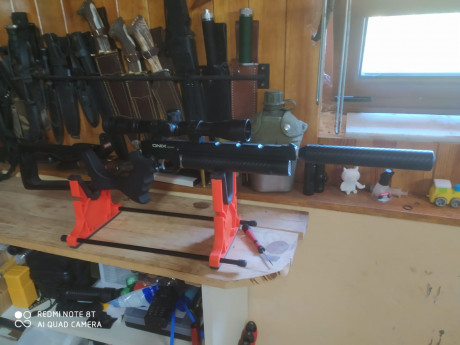 UN AMIGO VENDE pistola onix sport 4,5 con acabado carbono, silenciador, acople para el mismo en aluminio, 20