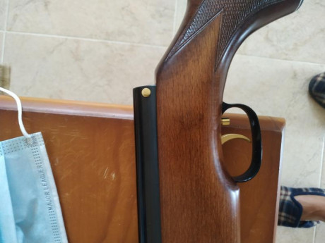 Hola, vendo weihrauch hw77k calibre 4.5 modelo antiguo con la inscripcion made in west germany en el cañón 10