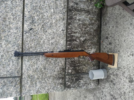 Hola, vendo weihrauch hw77k calibre 4.5 modelo antiguo con la inscripcion made in west germany en el cañón 21