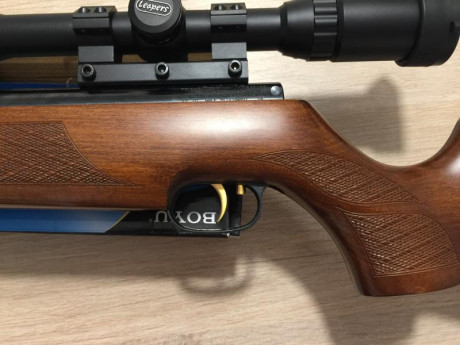 Hola vendo mi weihrauch 97 k con visor leapers 6-24x50 red/geen con montura monopieza y parasol, el  calibre 01