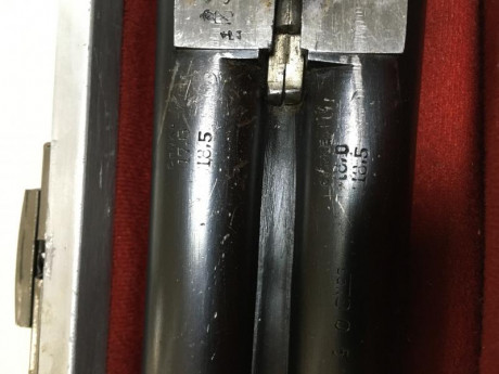 TEMA CERRADO, GRACIAS. Hola, vendo maletín y regalo Escopeta fina, marca Aya , paralela, calibre 12, 
escape 41