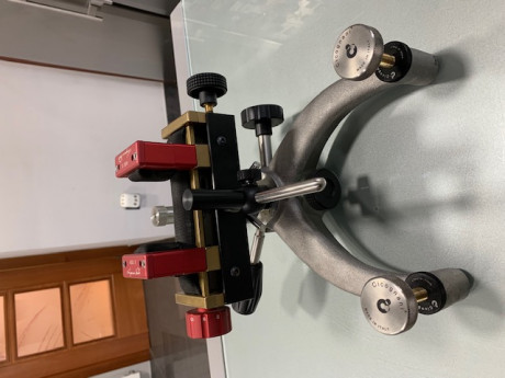 CICOGNANI ADJ 5 RED , usada en dos tiradas , completamente nueva .
500€ . Esta en Zaragoza, contacto stremps@montebro.com 01