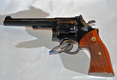 Busco revolver Smith & Wesson mod. 17 cal .22 en buen estado.
Como este: 20
