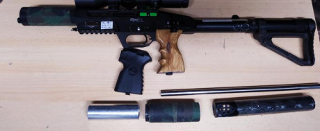 Se vende pcp edgun Lesly 5.5
Y 6.35 que incluye dos empuñaduras ,la original y una en madera .
Con moderador 01