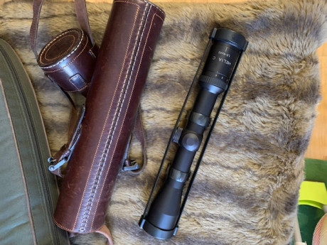 Buenas tardes,
Se vende mira KAHLES HELIA C 1,5-6x42, como sabéis es segunda marca de Swa y tiene una 11
