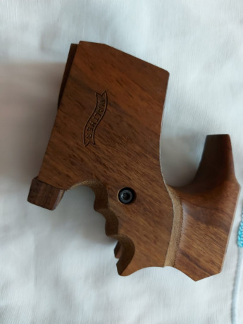 Vendo cacha anatómica para zurdos Walther talla S para LP400 WhatsApp 652 67 44 19
Precio a convenir 02