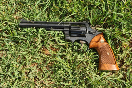 Busco revolver Smith & Wesson mod. 17 cal .22 en buen estado.
Como este: 40