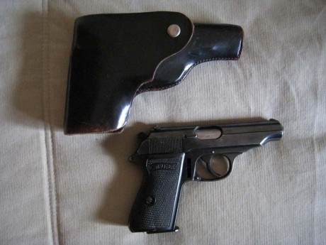 Hola, soy nuevo en este foro y ha llegado a mis manos una preciosa Walther PP cal.7,65. Esta pistola fue 72