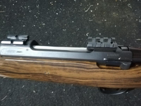 Vendo por no usar Krico Sintético color madera en 300WM.
Fue un autoregalo cuando fui padre hace dos años, 12