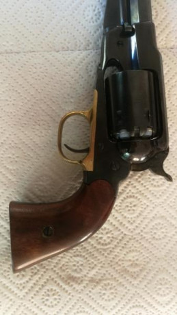 RESERVADO.Hola vendo revolver Fillipietta calibre 44, funciona perfectamente, el gatillo no está afinado. 00