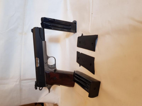   pistola LLAMA  MAX Cromada plata mate con otro carro del 9 pb. Freno de boca 45 sustituyendo busing 03