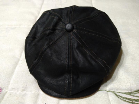 Muy buenas
Vendo esta excelente gorra de cuero marca Stetson auténtica.Procede de regalo, pero la talla 00