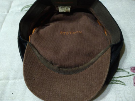 Muy buenas
Vendo esta excelente gorra de cuero marca Stetson auténtica.Procede de regalo, pero la talla 11