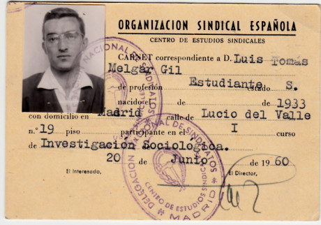  EN RECUERDO Y HOMENAJE A LOS QUE YA NO ESTÁN. 

Si pones en  GOOGLE   PASAPORTES EN LA MEMORIA  da igual 170