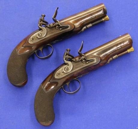 Voy a colocar unas fotos de un arma larga alemana de llave de mecha del siglo XVI. 21