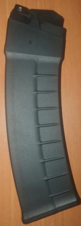 muy buenas 
soy de los pocos AGRACIADOS de comprar las ultima SAIGA 12 DE CAZA que vendió ARM IZQDO
pues 52