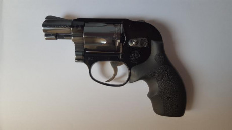Vendo Revolver marca Smith & Wesson, modelo 38 - Airweight, calibre 38 spl.
Impecable
PRECIO: 300 02