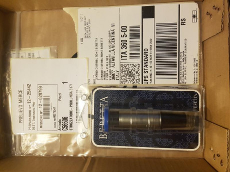 Lo vendo porque lo compré por error y hacer la devolución, aparte de engorroso, me cuesta casi la mitad 00