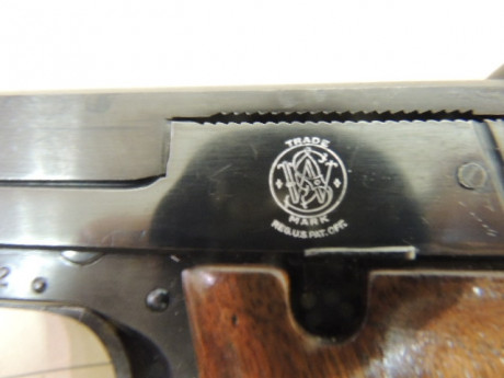 Vendo pistola smith & wesson modelo 41.
Dos cargadores y cachas anatómicas.
Precio: 500 euros. 00