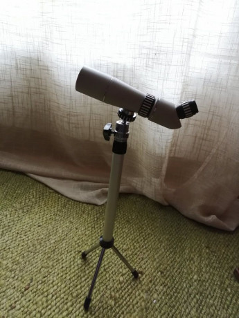 DGJ 20

Hola , vendo telescopio terrestre DGJ-20 (20x33) en estuche original. 
Precio 100,00 € 01