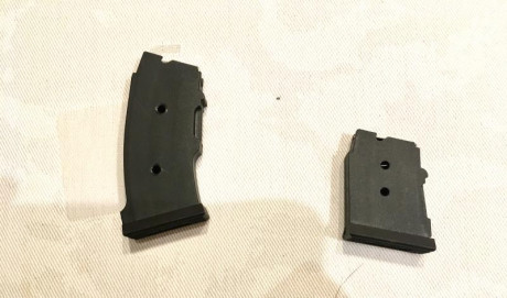 Hola:

Vendo esta carabina, de la conocida y fiable marca CZ, Calibre 22 LR. 

Es el modelo 553 con SISTEMA 21