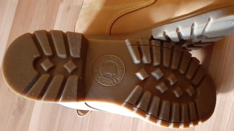 Botas Marca Coronel Tapioca Talla 42 color mostaza. Prácticamente nuevas puestas dos veces estado impecable, 00
