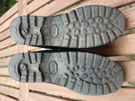 Vendo estas estupendas botas de la casa alemana MEINDL, el modelo Island MFS.
Tienen un año de uso, están 00