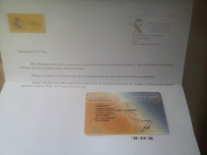Bueno pues ya llevo mes y pico esperando mi licencia F.......hoy me he acercado por mi IA y me han comentado 60