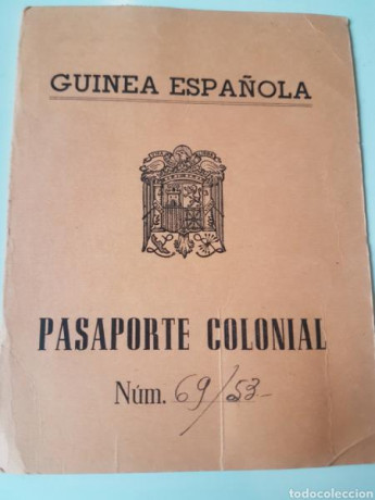  EN RECUERDO Y HOMENAJE A LOS QUE YA NO ESTÁN. 

Si pones en  GOOGLE   PASAPORTES EN LA MEMORIA  da igual 152