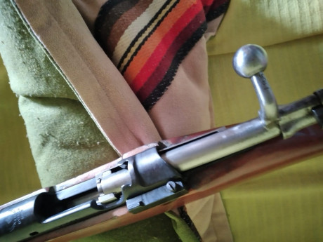 Vendo Rifle Oviedo 1926 calibre 7x57. Precio 350€ más portes si hubiera que mandar. Regalo 2 cajas de 30