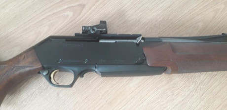 Se vende este rifle, ideal batida o montería. 9,3X62 Calibre contundente. Alza y punto de mira de batida, 01