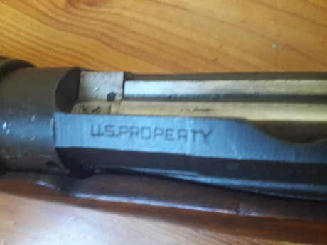 Vendo de mi coleccion un Lee Enfield muy interesante.
Es un Long Branch de Canadá de 1943 con el cajón 01