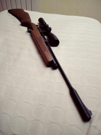 Hola buenas, vendo carabina cr600w de co2 en calibre 5,5 nueva a estrenar. Comprada en SPAirguns hace 11