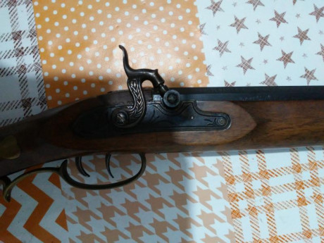 https://www.armeriatrelles.com/tienda/es/rifles/273-pennsylvania.html

Hola vendo este rifle  

 ARDESA 22